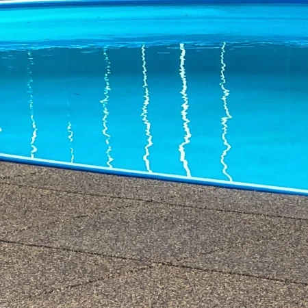 Weatherproof and frost-resistant tiles for the design of swimming pools in outdoor pools.