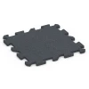 Balkónové dlaždice von WARCO im Farbdesign Bridlicová sivá mit den Abmessungen 50 x 50 x 2 cm | 0,25 m². Produktfoto von Artikel 6412 in der Aufsicht von schräg vorne.