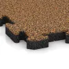 Detailaufnahme der Randausprägung von WARCO-Produkt 5903, Exteriérová eventová dlaždica, Format 500 x 500 x 40 mm, Farbe Terra Cotta.