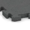 Detailaufnahme der Randausprägung von WARCO-Produkt 5881, Exteriérová eventová dlaždica, Format 500 x 500 x 40 mm, Farbe Šedý bridlica.