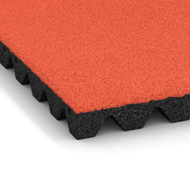 Detailaufnahme der Randausprägung von WARCO-Produkt 0638, Dopadová gumená podložka na ihrisko, Format 500 x 500 x 45 mm, Farbe Svetlooranžová červená.