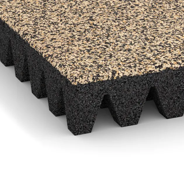 Detailaufnahme der Randausprägung von WARCO-Produkt 5374, Dopadová gumená podložka na ihrisko, Format 500 x 500 x 80 mm, Farbe Travertín.