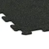 Detailaufnahme der Randausprägung von WARCO-Produkt 1042, Stair covering, Format 970 x 970 x 8 mm, Farbe Ľahko zeleno posypaná.