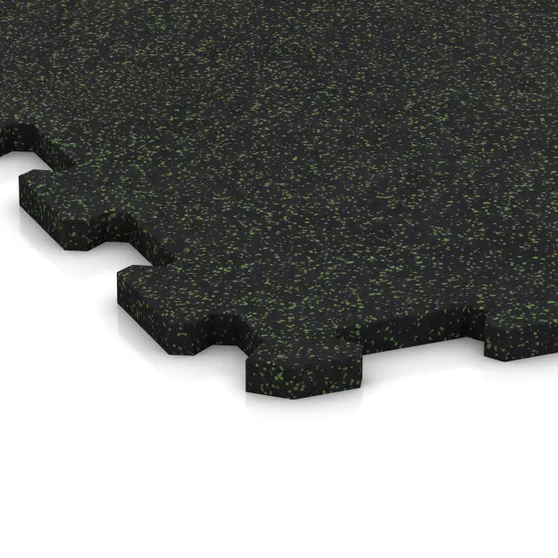 Detailaufnahme der Randausprägung von WARCO-Produkt 1119, Stair covering, Format 970 x 970 x 16 mm, Farbe Ľahko zeleno posypaná.