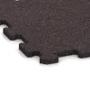 Detailaufnahme der Randausprägung von WARCO-Produkt 0972, Stair covering, Format 485 x 485 x 16 mm, Farbe Ľahko červené posypané.