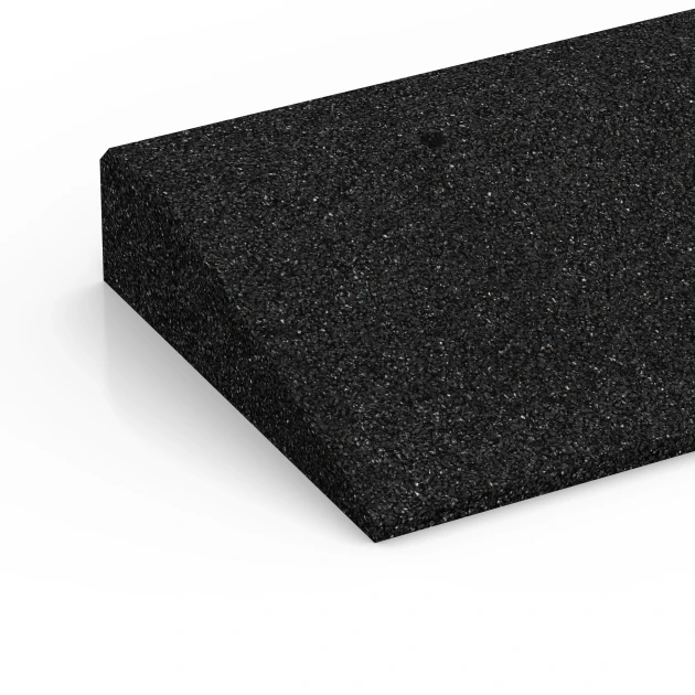 Detailaufnahme der Randausprägung von WARCO-Produkt 6600, Nájazd na prah, Format 100 × 25 cm | 1 < 7 cm, Farbe Antracit.