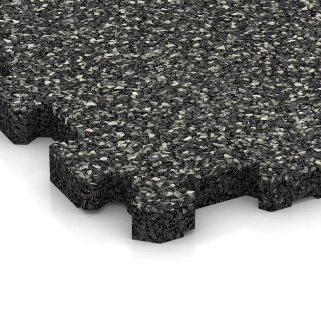 Detailaufnahme der Randausprägung von WARCO-Produkt 5422, Stair covering, Format 306 x 306 x 20 mm, Farbe Tmavý šedý granit.