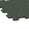 Detailaufnahme der Randausprägung von WARCO-Produkt 0885, Športová podlaha Kompakt, Format 485 x 485 x 8 mm, Farbe Anglická tráva.