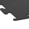 Detailaufnahme der Randausprägung von WARCO-Produkt 3749, Športová podlaha Fitness Performance Elite, Format , Farbe Antracit.