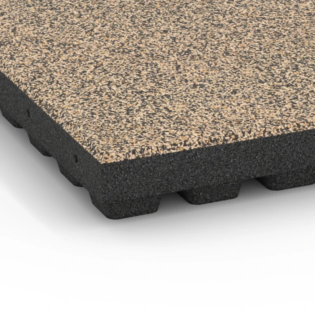 Detailaufnahme der Randausprägung von WARCO-Produkt 6446, Dopadová dlaždica – 210 cm, Format 50 x 50 x 7 cm, Farbe Travertín.