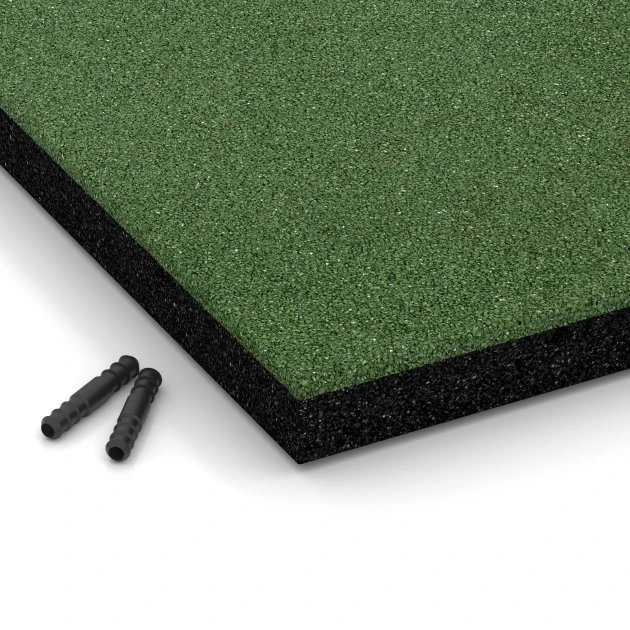 Detailaufnahme der Randausprägung von WARCO-Produkt 6261, Dopadová dlaždica – 150 cm, Format 50 x 50 x 4,5 cm, Farbe Trávovo zelená.