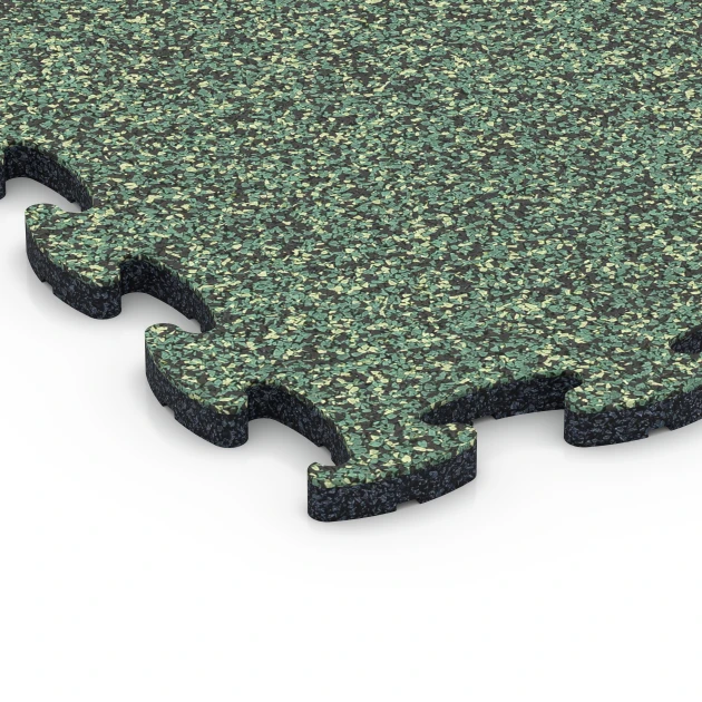 Detailaufnahme der Randausprägung von WARCO-Produkt 6762, Gumová dlažba okolo bazéna, Format 44,6 x 44,6 x 1,8 cm, Farbe Anglický trávnik.