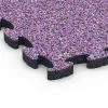 Detailaufnahme der Randausprägung von WARCO-Produkt 6936, Bezpečnostná puzzle podložka, Format 44,6 x 44,6 × 2,8 cm, Farbe Levanduľa.