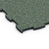 Detailaufnahme der Randausprägung von WARCO-Produkt 6852, Fitness Active podlaha, Format 97,1 x 97,1 x 2,8 cm, Farbe Anglický trávnik.