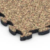 Detailaufnahme der Randausprägung von WARCO-Produkt 6772, Gumová dlažba okolo bazéna, Format 28,9 x 28,9 x 1,8 cm, Farbe Terakota.