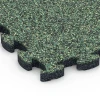 Detailaufnahme der Randausprägung von WARCO-Produkt 6816, Gumové dlaždičky na balkón, Format 28,9 x 28,9 x 1,8 cm, Farbe Anglický trávnik.