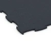 Detailaufnahme der Randausprägung von WARCO-Produkt 6968, Fitness Premium podlaha Plus, Format 99 x 99 x 1,8 cm, Farbe Antracit.