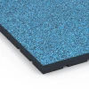 Detailaufnahme der Randausprägung von WARCO-Produkt 7148, Športová podlaha pre vonkajšie fitness, Format 60 x 60 x 4 cm | 0,36 m², Farbe Atlantik.