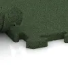 Großaufnahme vom Verbindungssystem von WARCO-Boden 2805 - Športová podlahová krytina pre psy HD im Farbdesign Trávová zelená. Abmessungen 500 x 500 x 30 mm.