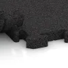 Großaufnahme vom Verbindungssystem von WARCO-Boden 5005 - Okrajová doska im Farbdesign Antracit. Abmessungen 500 x 235 x 40 mm.
