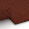 Großaufnahme vom Verbindungssystem von WARCO-Boden 6645 -  im Farbdesign Cihlová červená. Abmessungen 100 x 50 x 3 cm.