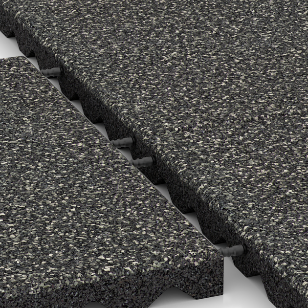 Großaufnahme vom Verbindungssystem von WARCO-Boden 5345 - Dopadová gumená podložka na ihrisko im Farbdesign Tmavý šedý granit. Abmessungen 500 x 500 x 40 mm.