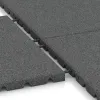 Großaufnahme vom Verbindungssystem von WARCO-Boden 0571 - Ochranná stenová doska im Farbdesign Šedý bridlica. Abmessungen 500 x 500 x 30 mm.