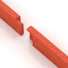 Großaufnahme vom Verbindungssystem von WARCO-Boden 4285 - Wall protection - skirting board im Farbdesign Svetlooranžová červená. Abmessungen 750 x 80 x 20 mm.
