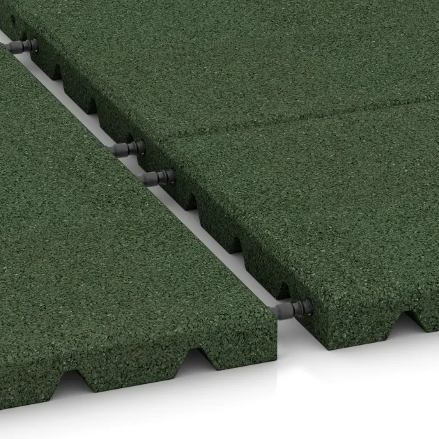 Großaufnahme vom Verbindungssystem von WARCO-Boden 0381 - Half tile im Farbdesign Trávová zelená. Abmessungen 500 x 250 x 30 mm.