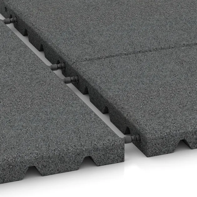 Großaufnahme vom Verbindungssystem von WARCO-Boden 0382 - Half tile im Farbdesign Šedý bridlica. Abmessungen 500 x 250 x 30 mm.