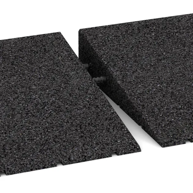 Großaufnahme vom Verbindungssystem von WARCO-Boden 2548 - Prahová rampa 75 cm im Farbdesign Antracit. Abmessungen 750 x 300 x 65/8 mm.