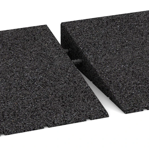 Großaufnahme vom Verbindungssystem von WARCO-Boden 2548 - Prahová rampa 75 cm im Farbdesign Antracit. Abmessungen 75 x 30 cm | 8 < 65 mm.