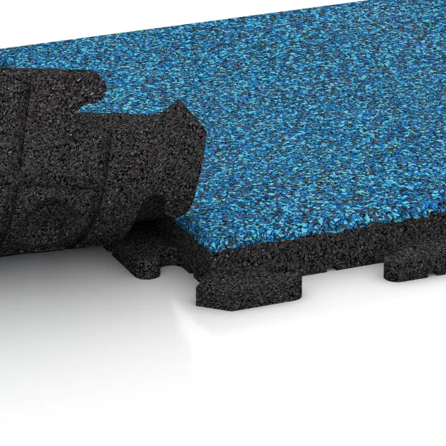 Großaufnahme vom Verbindungssystem von WARCO-Boden 1363 - Fitness gumové dlaždice Classic im Farbdesign Atlantic. Abmessungen 500 x 500 x 40 mm.