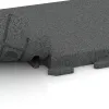 Großaufnahme vom Verbindungssystem von WARCO-Boden 1493 - Fitness gumové dlaždice Classic im Farbdesign Šedý bridlica. Abmessungen 500 x 500 x 50 mm.