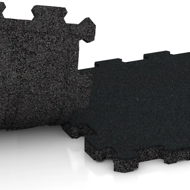 Großaufnahme vom Verbindungssystem von WARCO-Boden 5972 - Stair covering im Farbdesign Železno šedá. Abmessungen 306 x 306 x 20 mm.