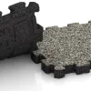 Großaufnahme vom Verbindungssystem von WARCO-Boden 4273 - Bezšpárová športová plocha im Farbdesign Svetlý granit. Abmessungen 306 x 306 x 30 mm.