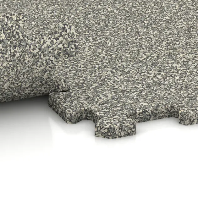 Großaufnahme vom Verbindungssystem von WARCO-Boden 0960 - Športová podlaha Kompakt im Farbdesign Svetlý granit. Abmessungen 485 x 485 x 16 mm.