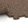 Großaufnahme vom Verbindungssystem von WARCO-Boden 0963 - Športová podlaha Kompakt im Farbdesign Kôra a Basto. Abmessungen 485 x 485 x 16 mm.