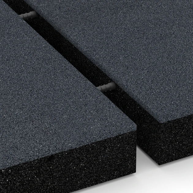 Großaufnahme vom Verbindungssystem von WARCO-Boden 6233 - Dopadové dosky im Farbdesign Bridlicová sivá. Abmessungen 50 x 50 x 8 cm.