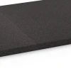 Großaufnahme vom Verbindungssystem von WARCO-Boden 6484 - Podkladová doska Kl. 2 im Farbdesign Antracit. Abmessungen 52 x 52 x 2,7 cm.