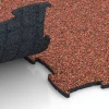 Großaufnahme vom Verbindungssystem von WARCO-Boden 6836 - Fitness Active podlaha im Farbdesign Etna. Abmessungen 97,1 x 97,1 × 1,8 cm.