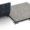 Großaufnahme vom Verbindungssystem von WARCO-Boden 7133 - Športová podlaha pre vonkajšie fitness im Farbdesign Sivá žula. Abmessungen 60 x 60 x 3 cm | 0,36 m².