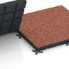 Großaufnahme vom Verbindungssystem von WARCO-Boden 7145 - Športová podlaha pre vonkajšie fitness im Farbdesign Etna. Abmessungen 60 x 60 x 4 cm | 0,36 m².