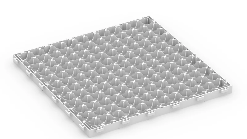 PP dlaždica s mriežkou a nožkami