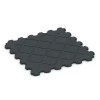 Aufsicht auf die Unterseite, also die Bodenseite von WARCO-Formteil 6322 - Fitness Ochranná Podložka im Format 102,5 x 102,5 x 3 cm | 1,05 m².