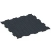 Aufsicht auf die Unterseite, also die Bodenseite von WARCO-Formteil 6874 - Fitnes podlaha Max im Format 97,1 x 97,1 × 1,8 cm.