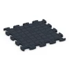 Aufsicht auf die Unterseite, also die Bodenseite von WARCO-Formteil 6966 - Fitness Premium podlaha Plus im Format 45,9 x 45,9 x 1,8.