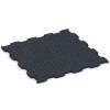 Aufsicht auf die Unterseite, also die Bodenseite von WARCO-Formteil 6963 - Fitness Premium športová podlaha im Format 99 x 99 x 2,8 cm.