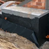 Typische Verlegung oder Einbausituation für den Artikel 0033 von WARCO - ALLESDICHT – Hydroizolácia, Farbton Sivá in der Abmessung 3 kg | 0,9 m².