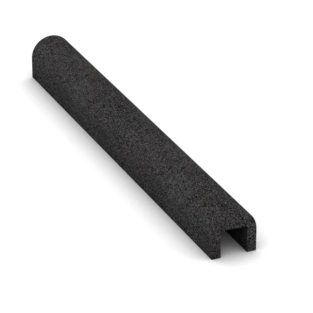 Foto der hinteren Seite vom unsymmetrischen WARCO-Formteil 2590: Rubber Kerb Cap, Design Antracit, Maße 1000 x 100 x 100 x 60 mm.